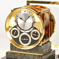 Коллекция Настольные часы 7 наименований стоимостью от 625000 до 14688000 руб. Маттиас Нэшке и его сын Себастиан Нэшке являются одними из немногих мастеров, знающих «тайну» изготовления «флейтовых часов». Это искусство достигло пика популярности во второй половине ХVIII - начале XIX века. Мелодии для таких часов создавали Бетховен, Моцарт, Гайдн. В настоящее время единственной мануфактурой, имеющей в своей постоянной коллекции «флейтовые часы», является Matthias Naeschke.